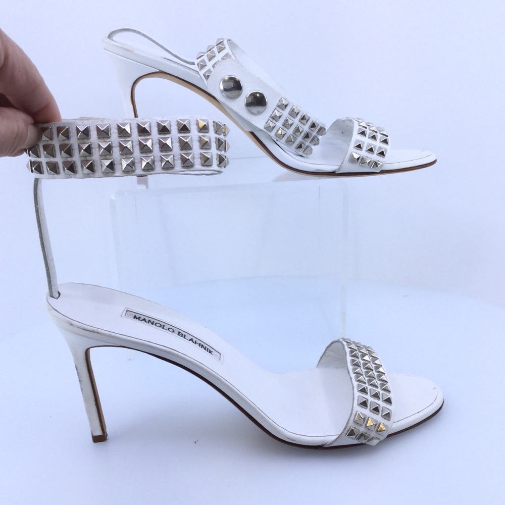 Manolo Blahnik white studded high heel shoes 39.5